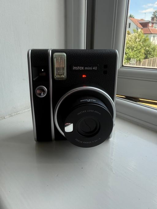  — Fuji Instax Mini 40 Instant Polaroid Camera