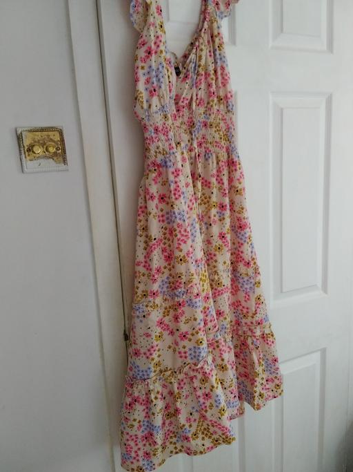  — floral dress