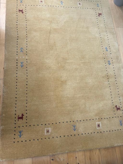  — AARISH RUG