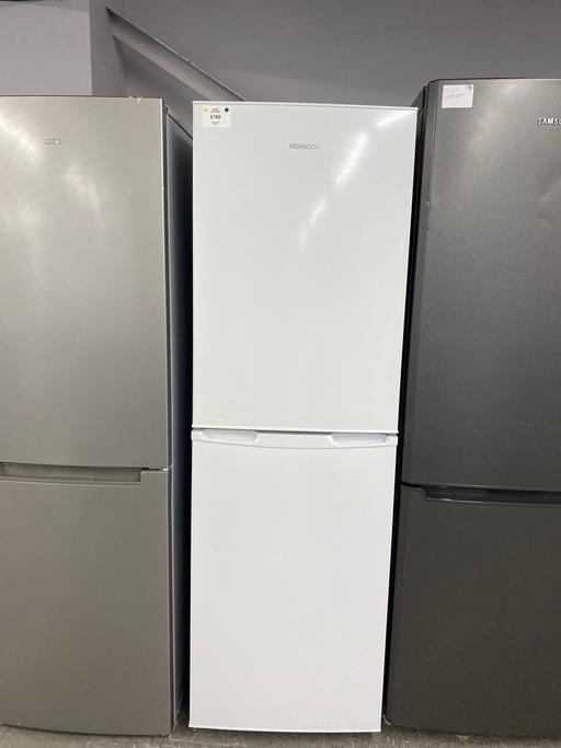  — (946) KENWOOD 50/50 FRIDGE FREEZER