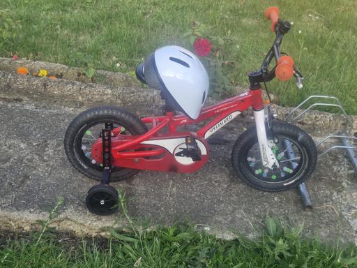  — KIDS SPECIALIZED BIKE BICYCLE