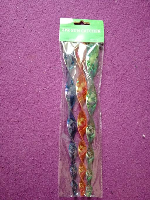  — new pack of 3 SUN CATCHER