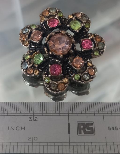  — Vintage multi gemstone flower brooch