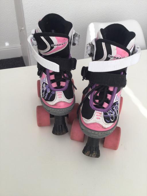  — Adjustable roller skates size29-32*