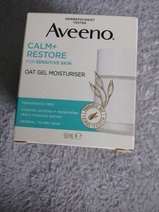  — Aveeno moistureing gel