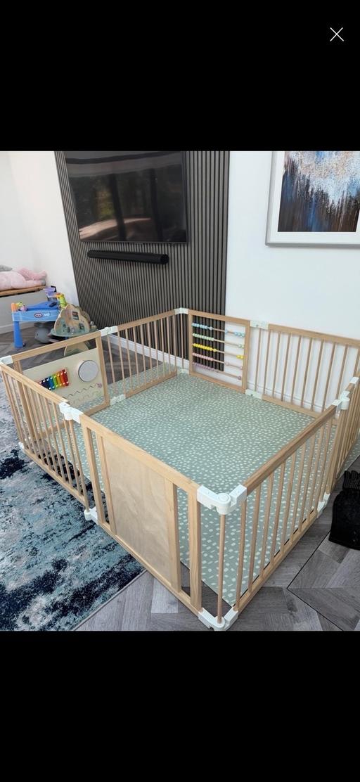  — Kiduku wooden play pen