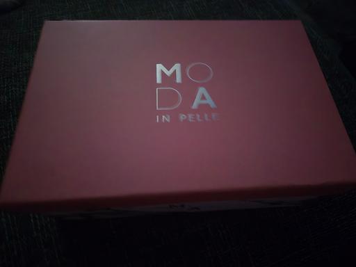  — moda in pelle sandals