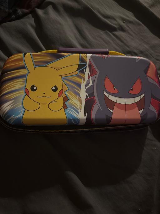  — Switch 1 pokemon case
