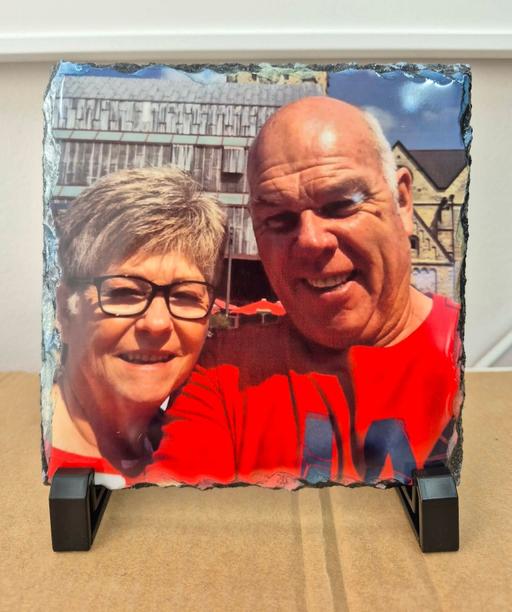  — Rock Slate Frame