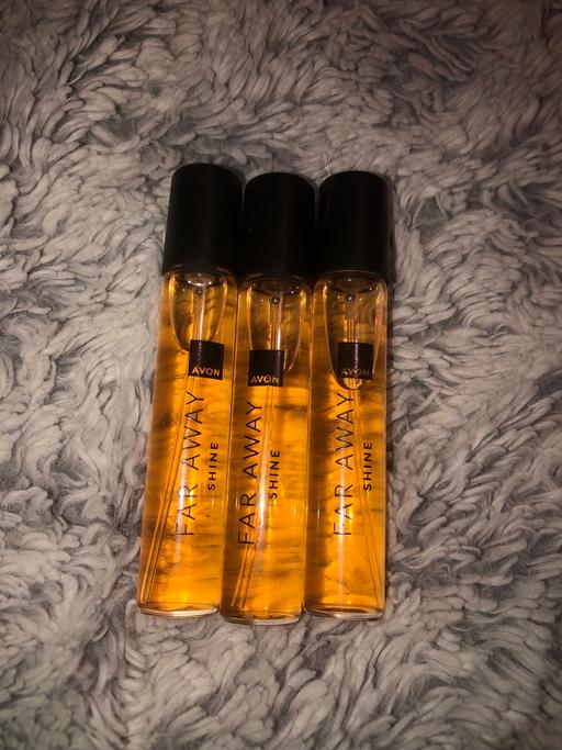  — Avon purse perfumes
