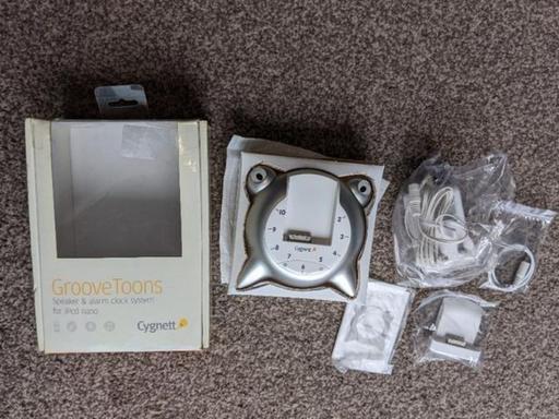  — NEW Cygnett Speaker and Alarm Clock for iPod