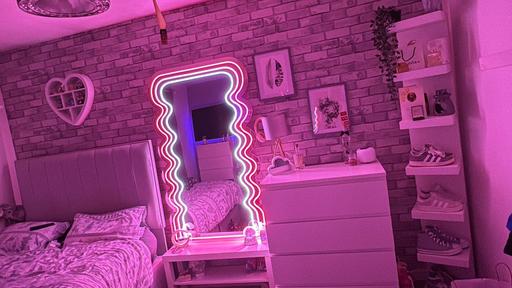 — Light up mirror