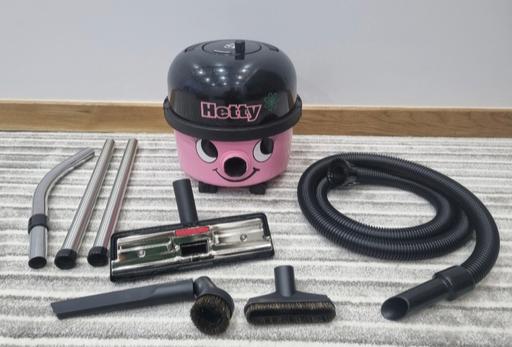  — Hetty Henry Vacuum cleaner numatic