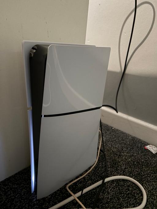  — PlayStation 5 slim 1tb + gaming monitor