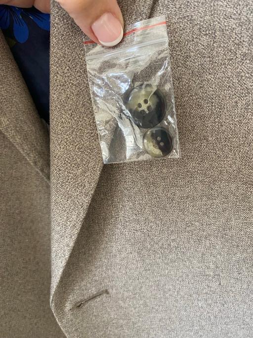  — Men suit jacket