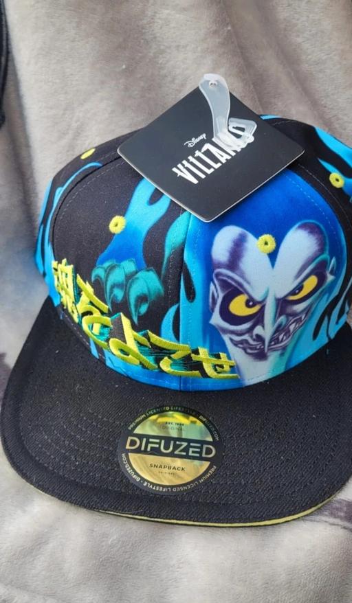  — disney villains Cap