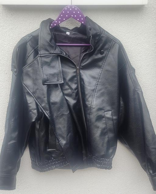  — woman fake leather jacket