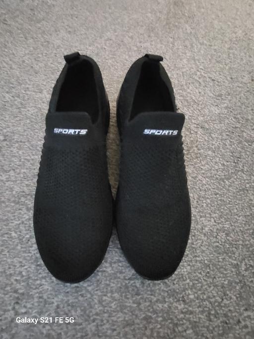  — Sports Trainers (worn once)