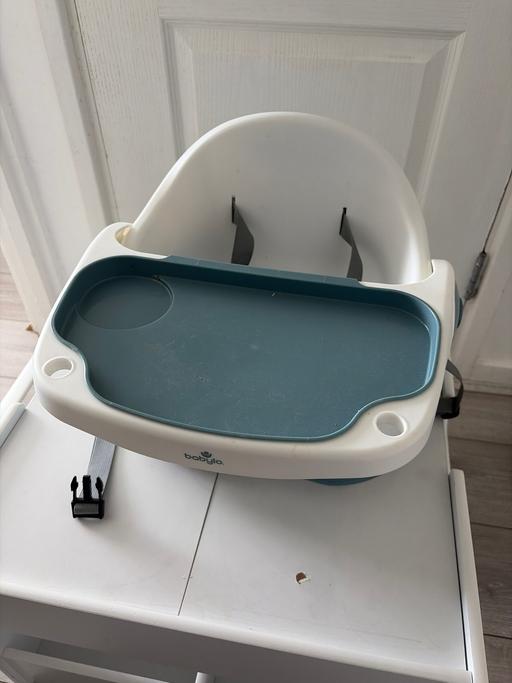  — Baby chair