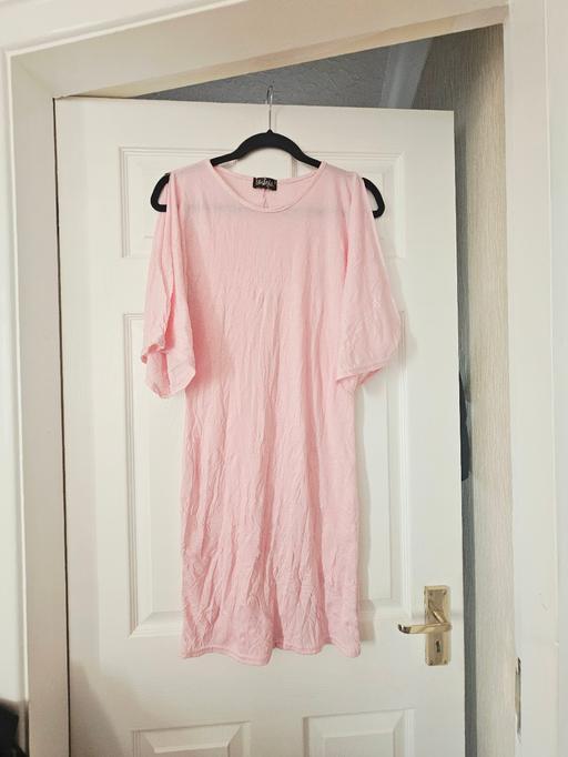  — Crinkle material dress, size 10.