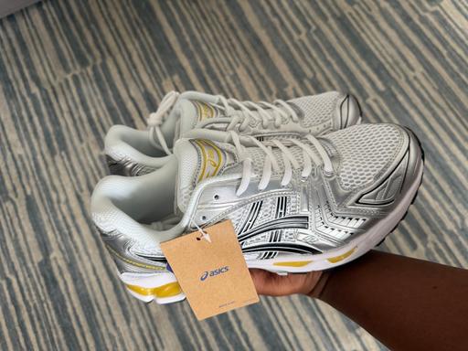  — Asics gel Kayano 14