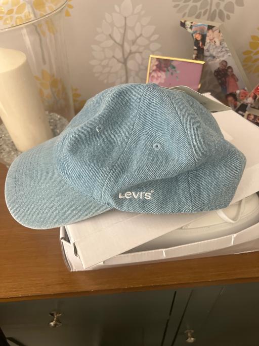  — Original Levi denim cap