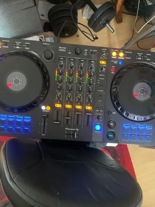  — DDJ FLX pioneer mixing DJ decks