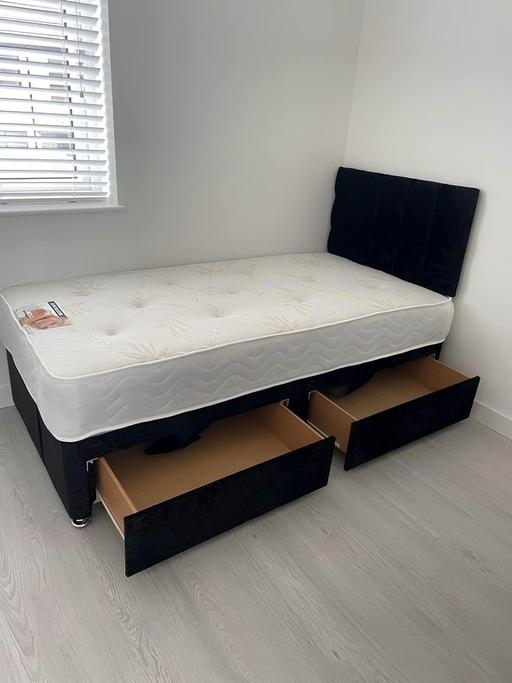  — Bed with storage