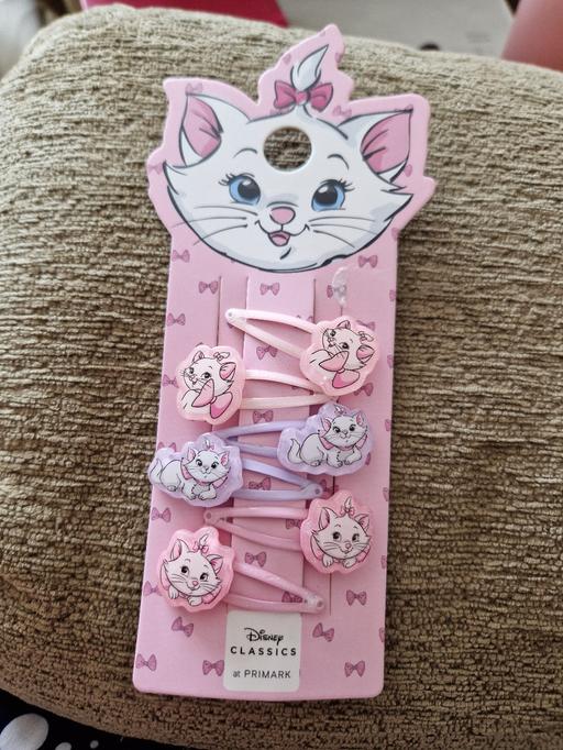  — bn Disney Marie hairclips