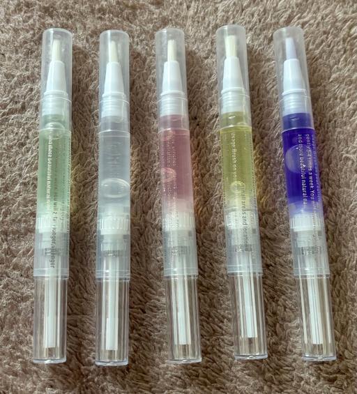  — New Nutrition Cuticle Oil Pens Nail Treatment