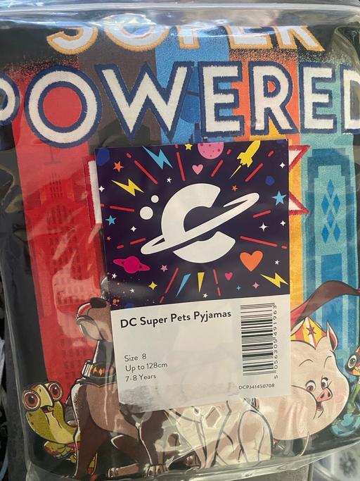  — Dc super pets pyjamas size 7-8 years