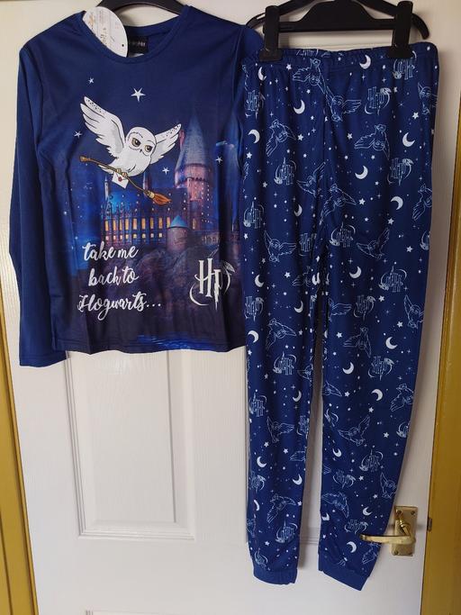  — Boys Harry Potter pyjamas size 11-12 years