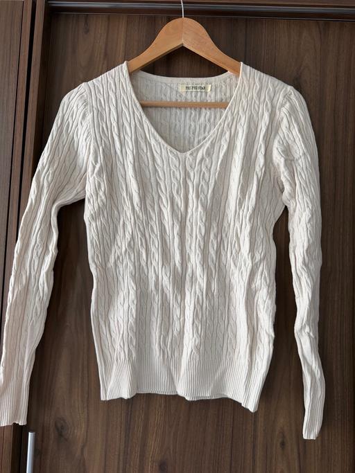  — women sweater