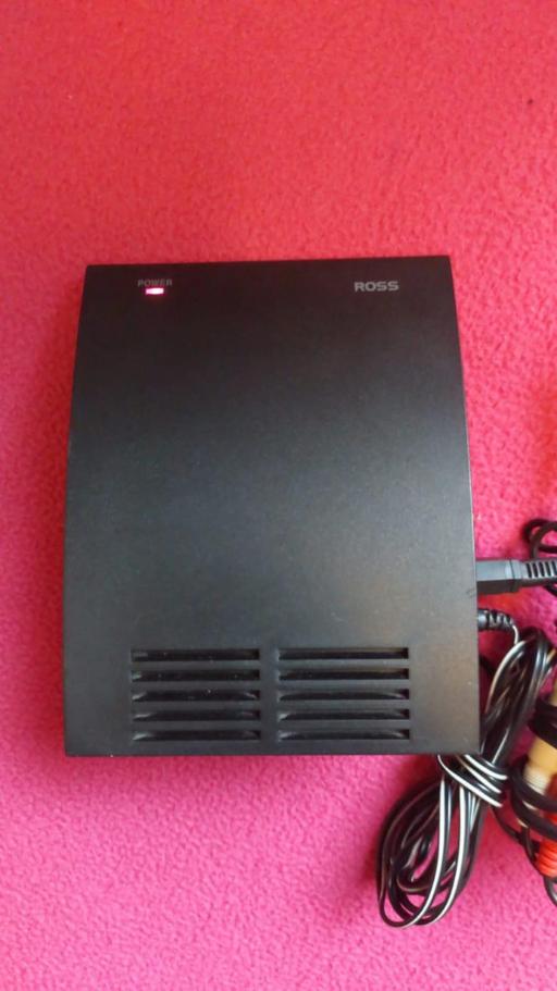  — ROSS RWH800TX Wireless Headphone Transmitter.