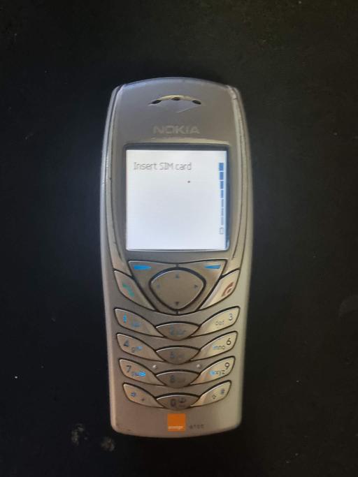  — Nokia 6100