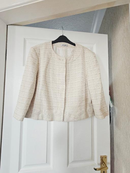  — Debenhams jacket, size 20