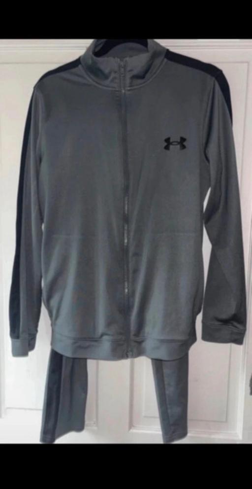  — men’s under armour tracksuit