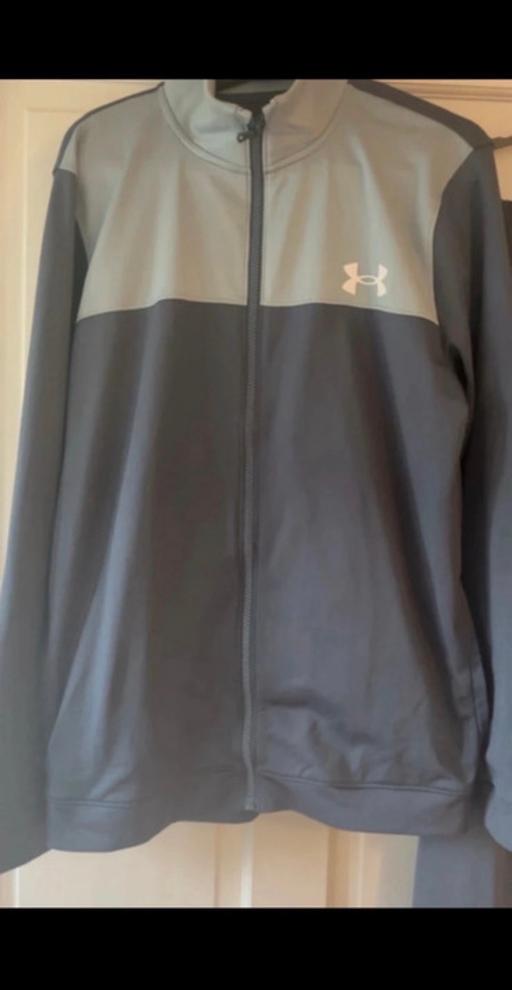  — men’s under armour tracksuit