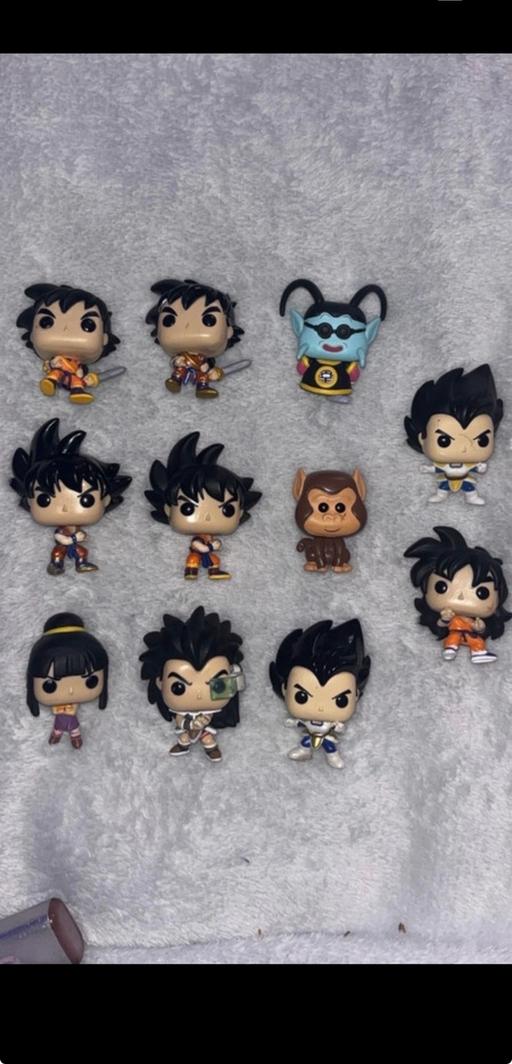  — 11 mini funko pops