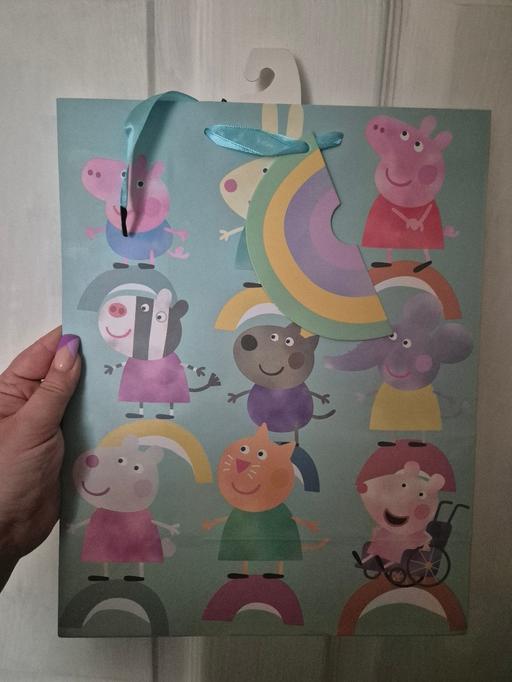  — new Peppa Pig Medium Gift Bag