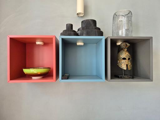  — hanging shelves