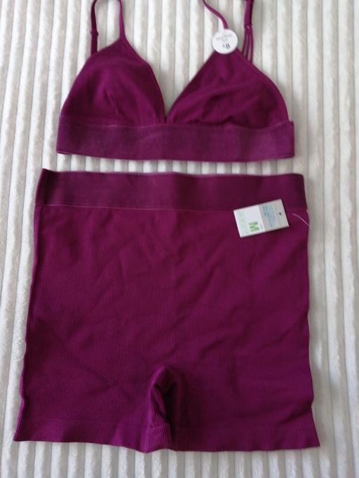  — ladies size *12 /14*