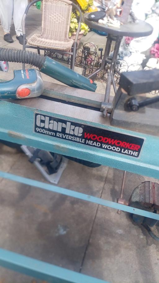  — large Clark wood lathe fully working order