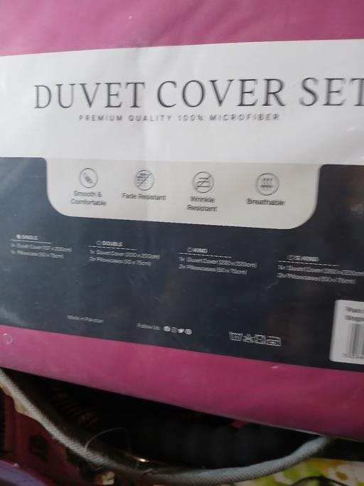  — single new duvet cover