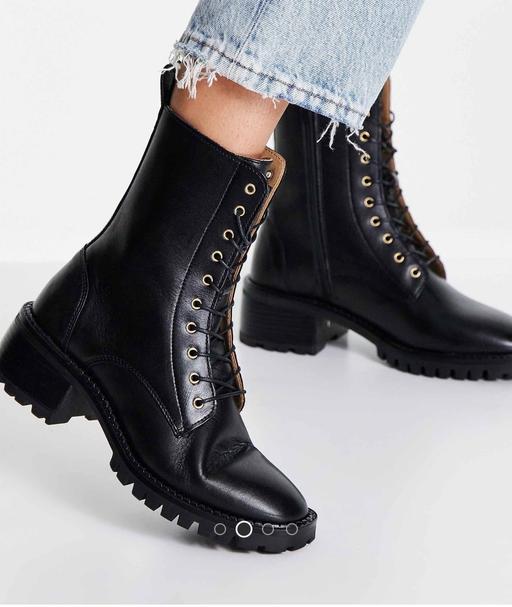  — Other storie boots with side zip