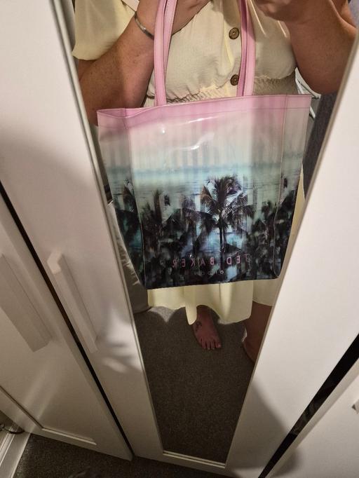  — Ted Baker beach bag