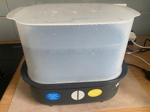  — Tommie Tippee electric steriliser
