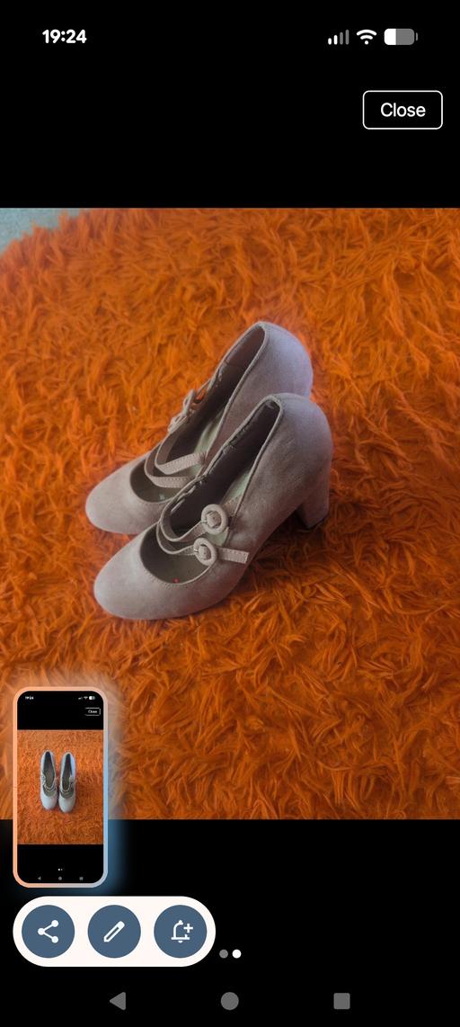  — pink women heels