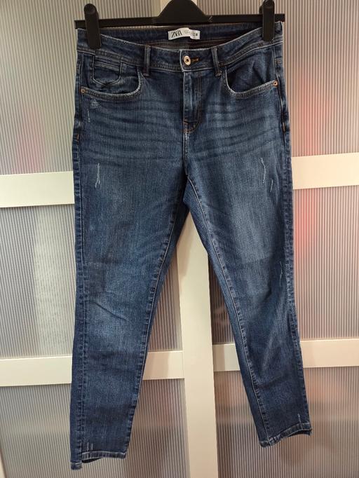  — Size 40 Euro (Size 12) ZARA jeans
