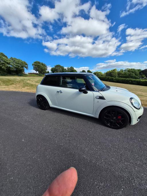  — Mini Cooper For sale
